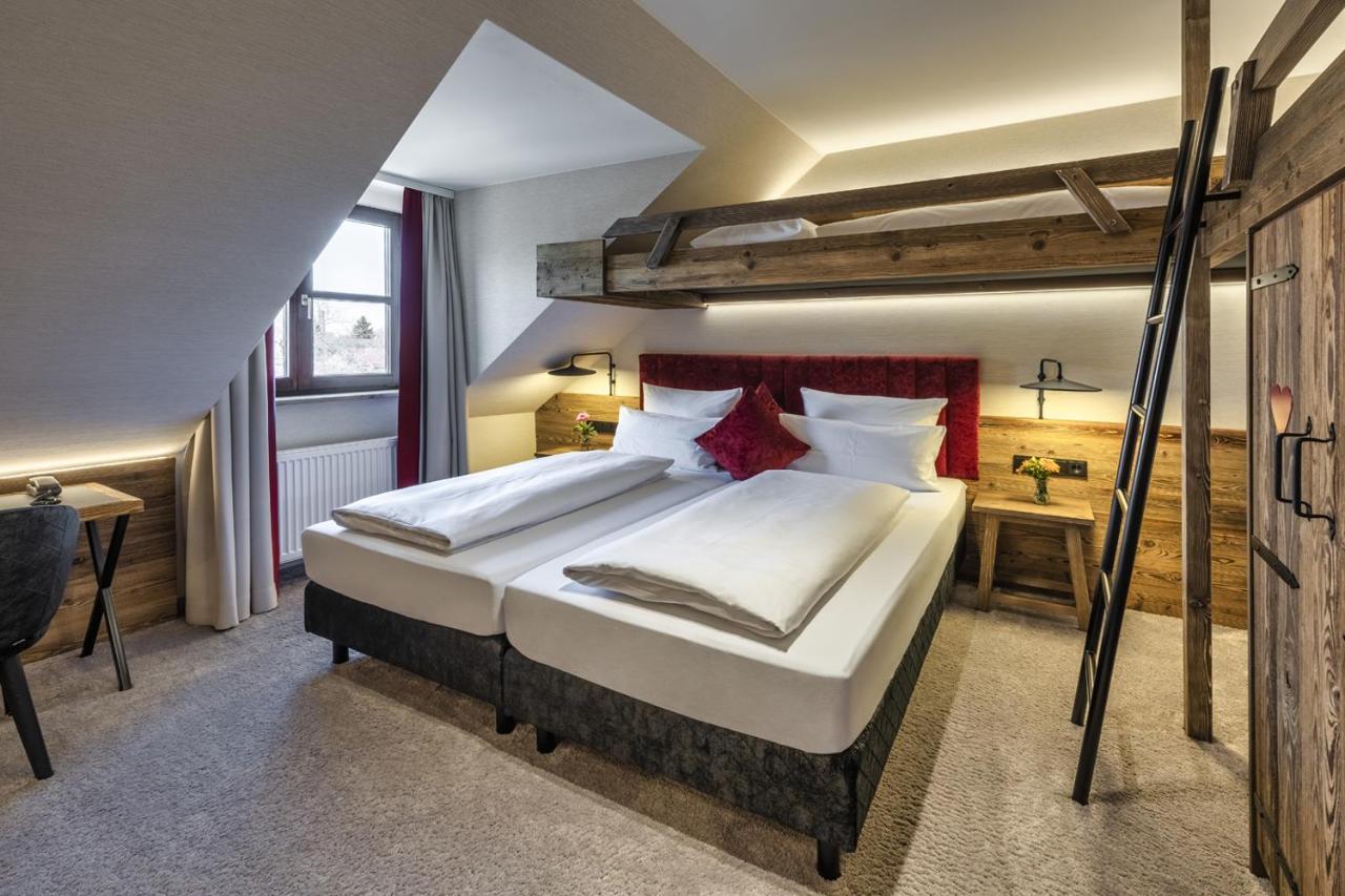 אשהיים Hotel Schaefflerwirt מראה חיצוני תמונה