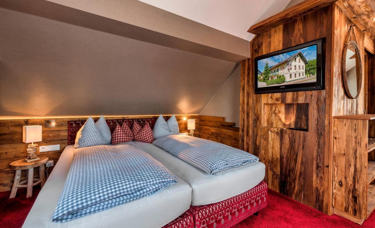 אשהיים Hotel Schaefflerwirt מראה חיצוני תמונה