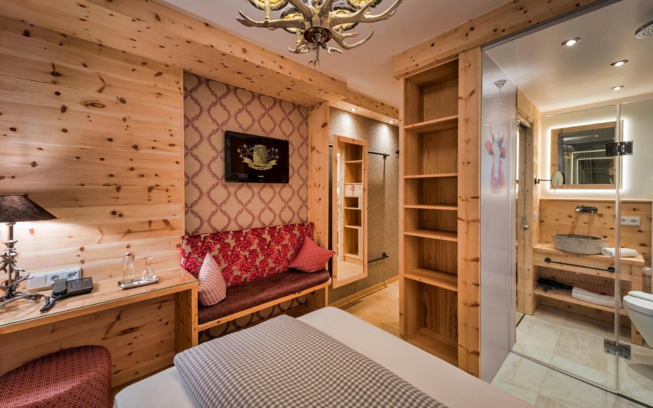 אשהיים Hotel Schaefflerwirt מראה חיצוני תמונה