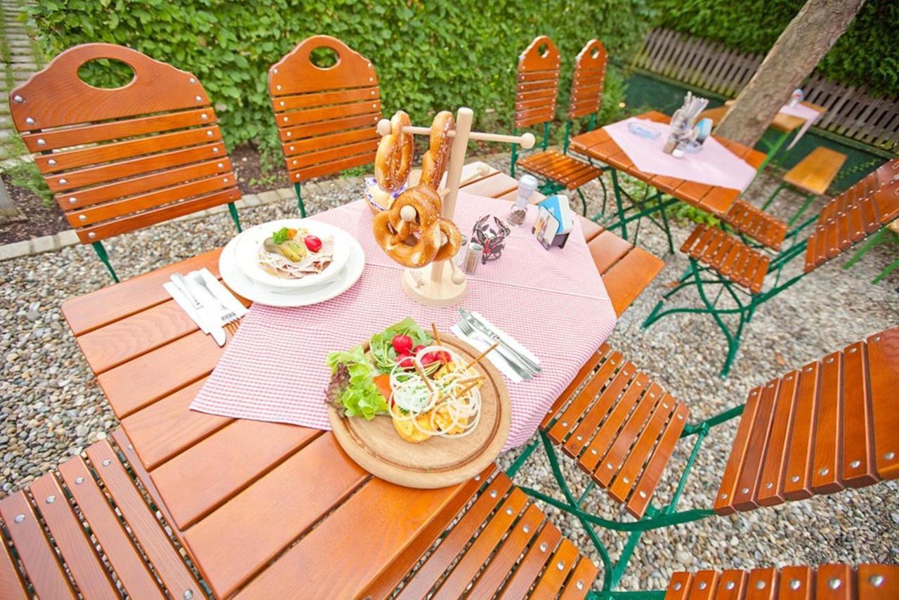אשהיים Hotel Schaefflerwirt מראה חיצוני תמונה